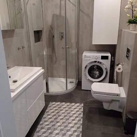 아파트 Silence Baltic Karmel *